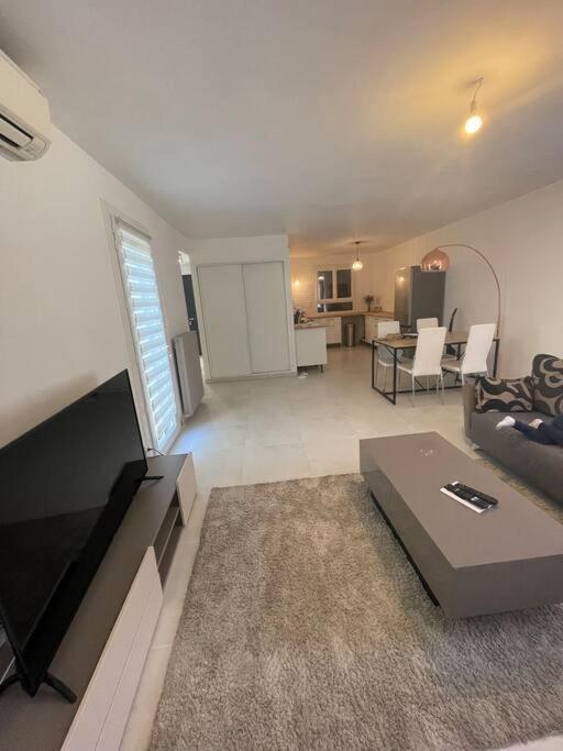 Maison 3Chambres ,Climatisee Nîmes Buitenkant foto