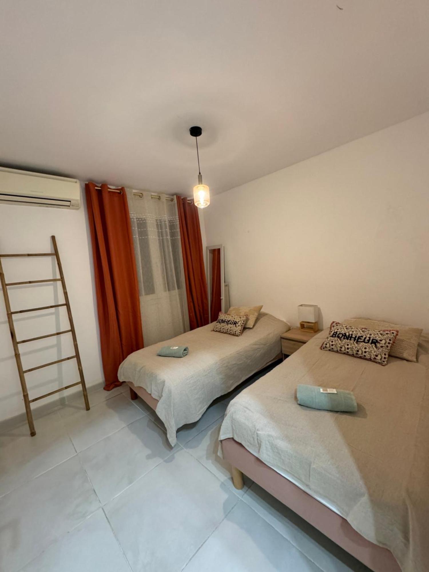 Maison 3Chambres ,Climatisee Nîmes Buitenkant foto